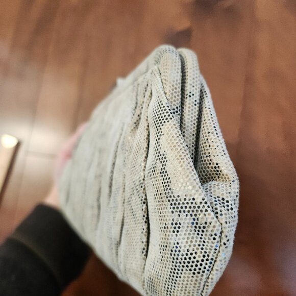 Danier small leather clutch bag - Picture 9 of 9